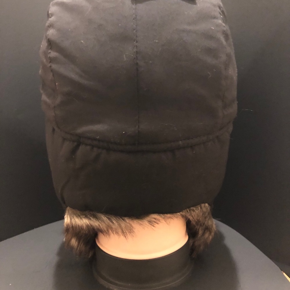 Winter hat - Picture 3 of 5